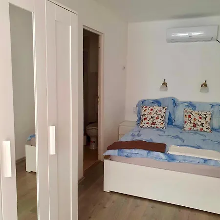 Arany13 Apartmanhaz - Mowimy Po Polsku! Apartment Bogacs